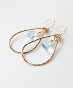 Celia Etched Gold Link Bracelet | Blue Topaz