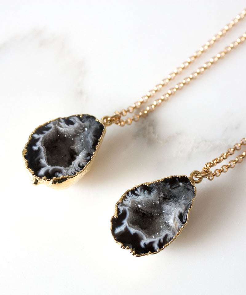 Jane Geode Pendant Necklace | Dark